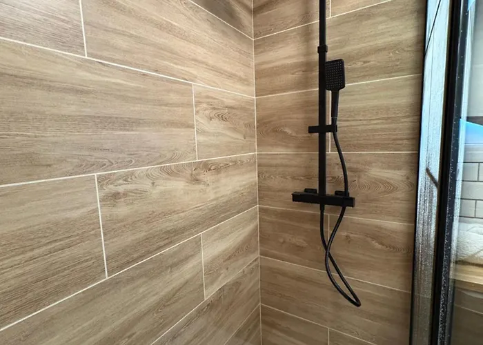 Douce Parenthèse - T2 à 10 Min Du Circuit 24h